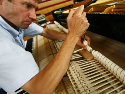 How to become a piano tuner.