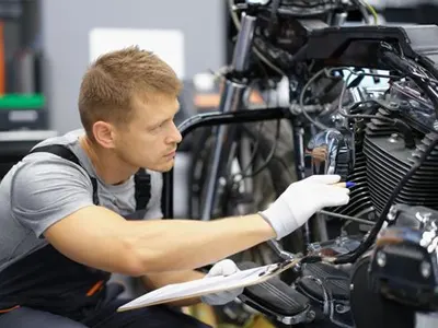 How to become a motorcycle mechanic.